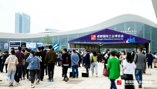 德哈哈受邀參加首屆成都工博會，助力工業(yè)智能制造